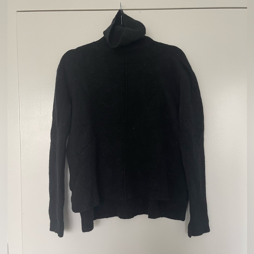 Athleta Wool Turtleneck Sweater Black Small